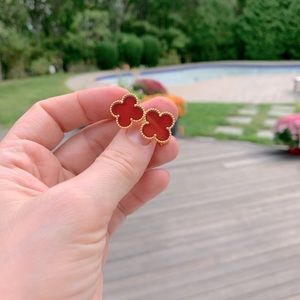 VCA Van Cleef earrings 2021 carnelian